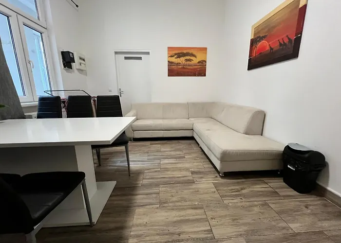 Comfortable 3br Shared Apt, With Unmatched Comfort *